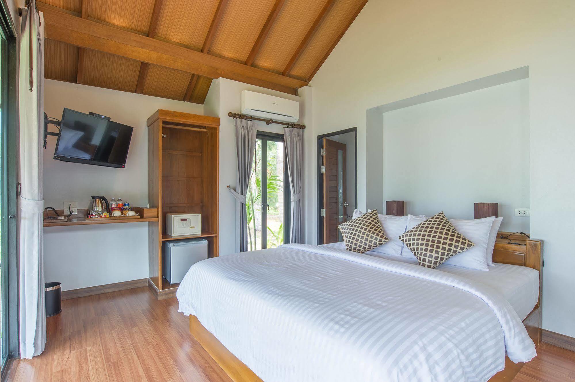 Medee Resort Ko Kut Eksteriør bilde